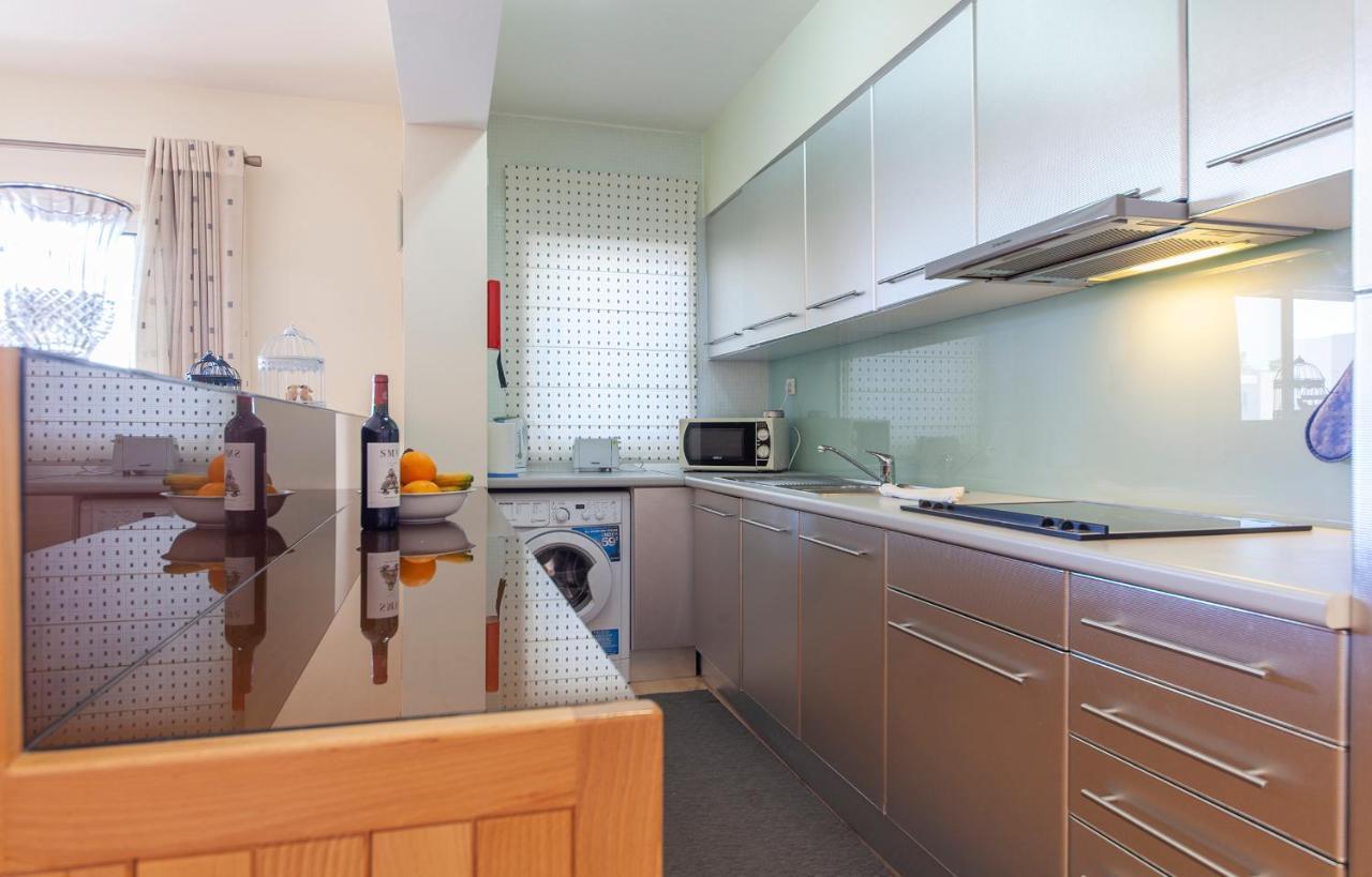 A23 - Marina Palm View Apartment Lagos Ngoại thất bức ảnh